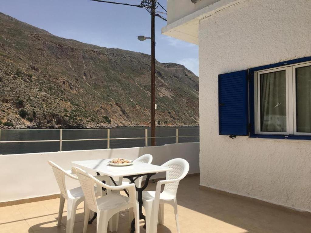 Bed and Breakfast Sifis Loutro Zewnętrze zdjęcie